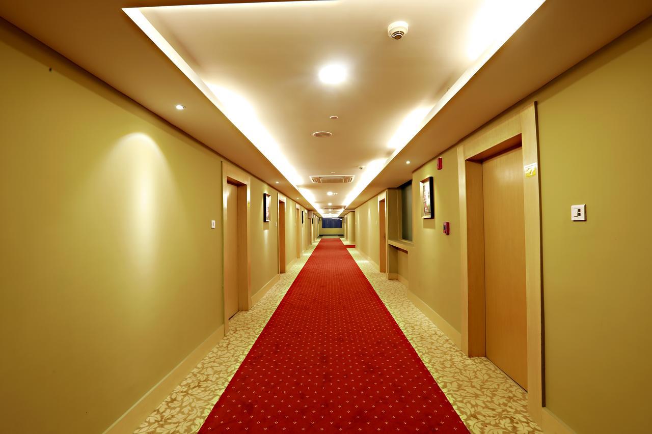 Hotel Patliputra Continental Patna  Kültér fotó