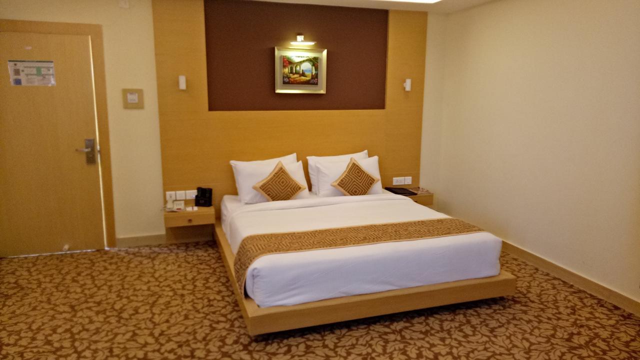 Hotel Patliputra Continental Patna  Kültér fotó