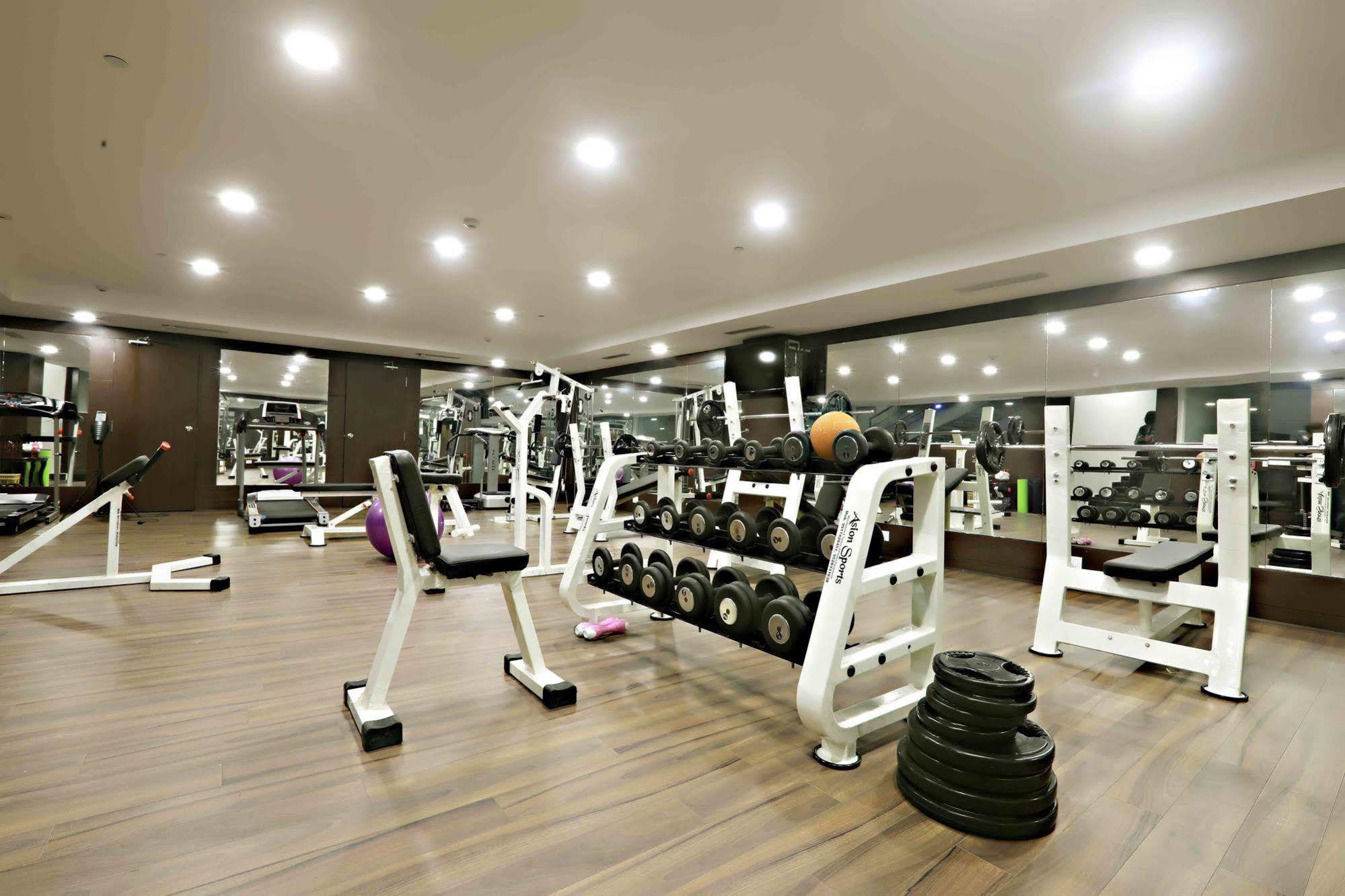 Hotel Patliputra Continental Patna  Kültér fotó