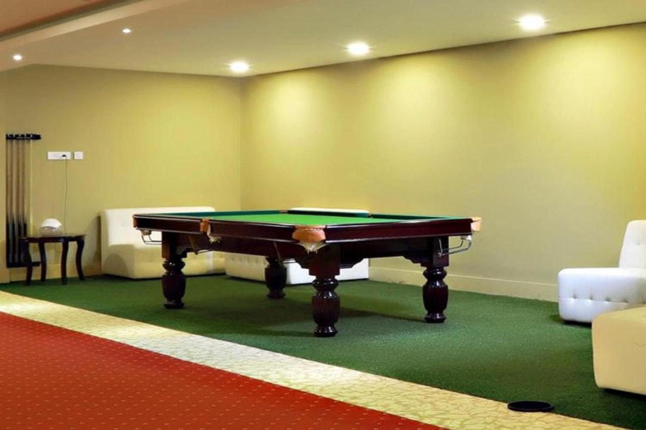 Hotel Patliputra Continental Patna  Kültér fotó